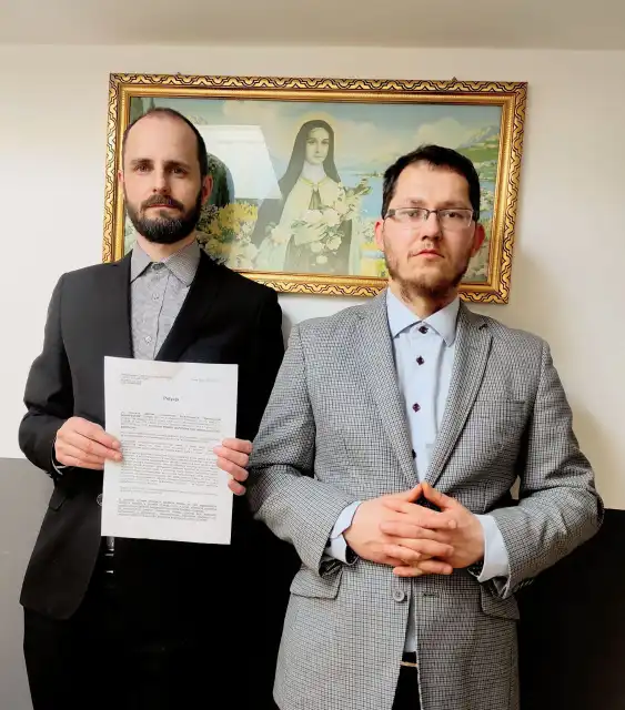 Ruch Narodowy wnioskuje do Rady Powiatu Nowosądeckiego o podjęcie działań mających na celu poprawę obronności mieszkańców Sądecczyzny