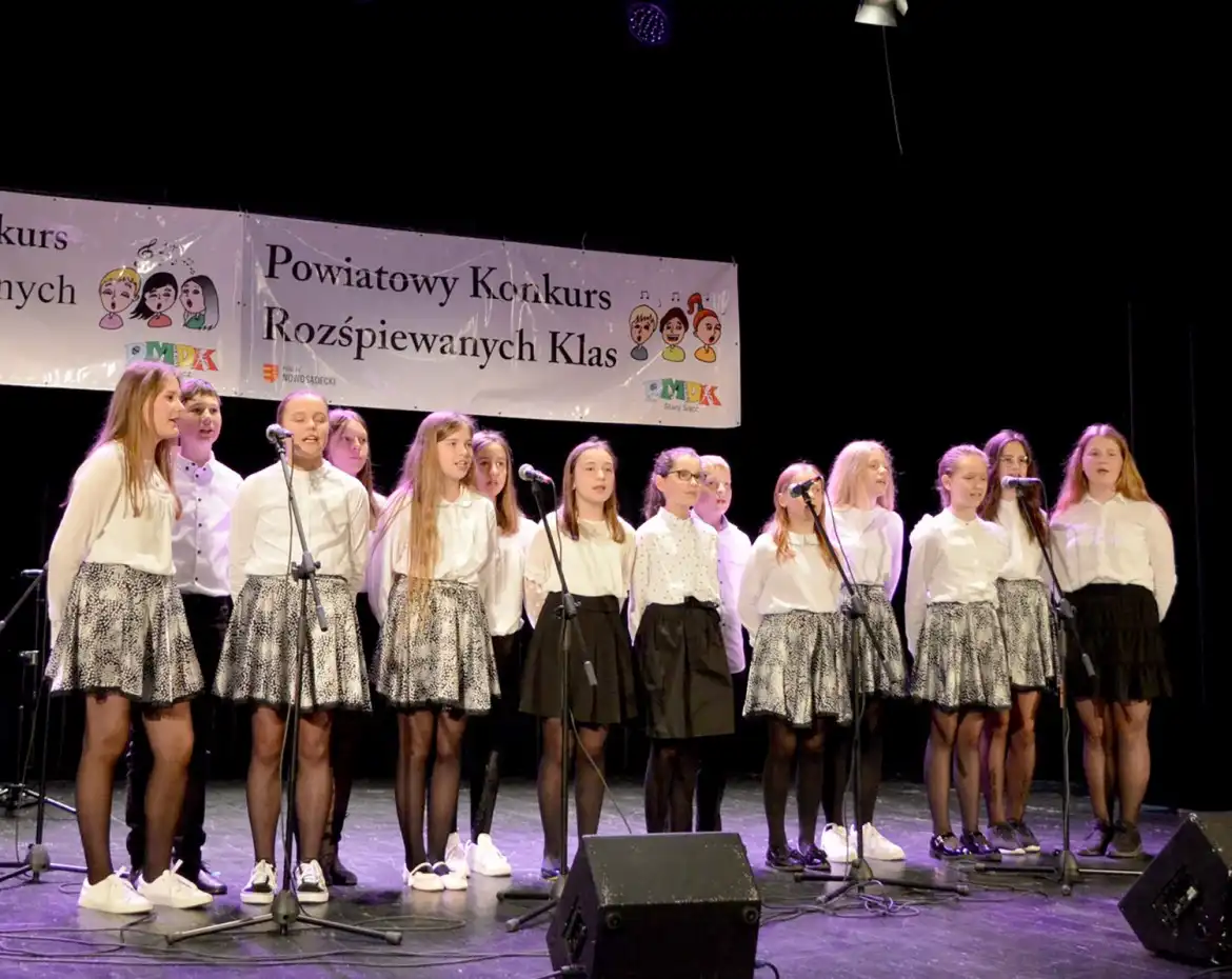 Stary Sącz: XIX Powiatowy Konkurs Rozśpiewanych Klas