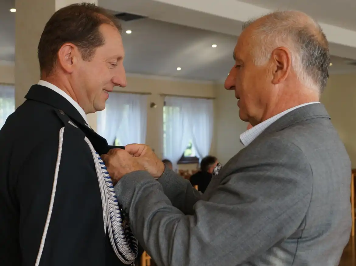 Starosta nowosądecki uhonorował druhów z Czerńca i zapowiedział zwiększenie dofinansowania OSP w powiecie