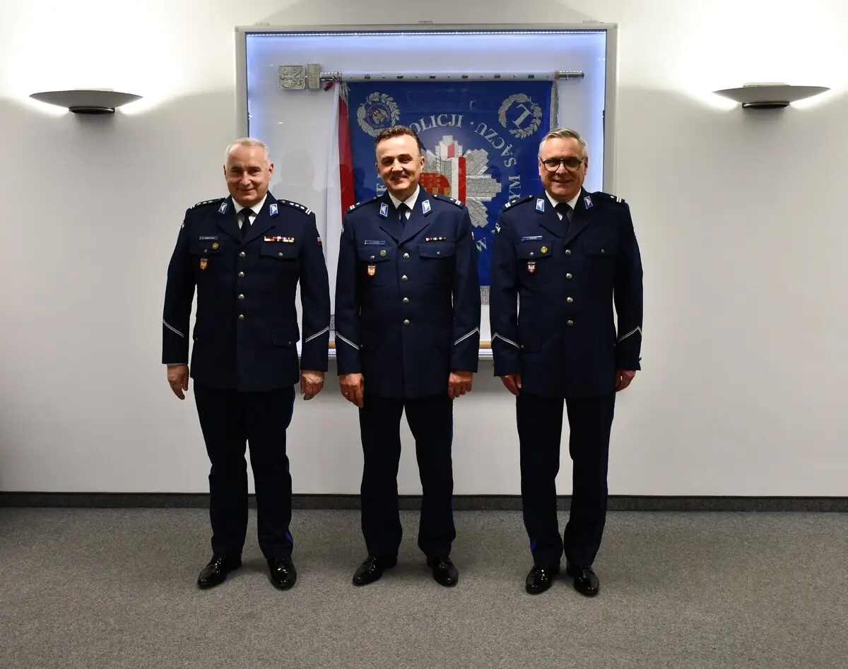 Uroczysta zbiórka i ważne decyzje kadrowe w sądeckiej komendzie