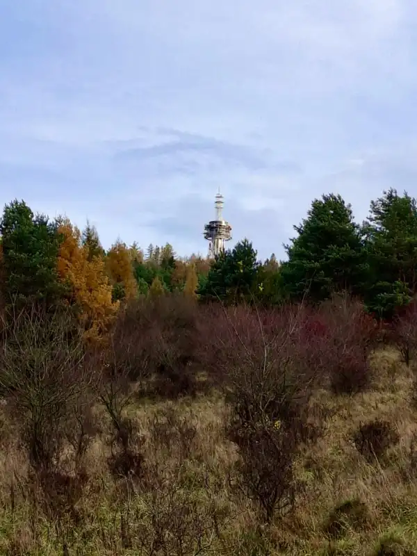 Nowy maszt nadawczy na Górze Parkowej poprawi łączność i sygnał TV