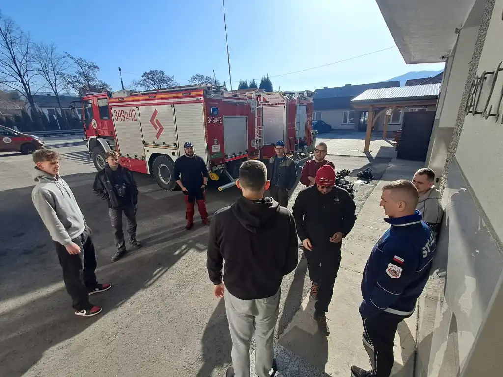 Strażacy z OSP Łącko doskonalą swoje umiejętności