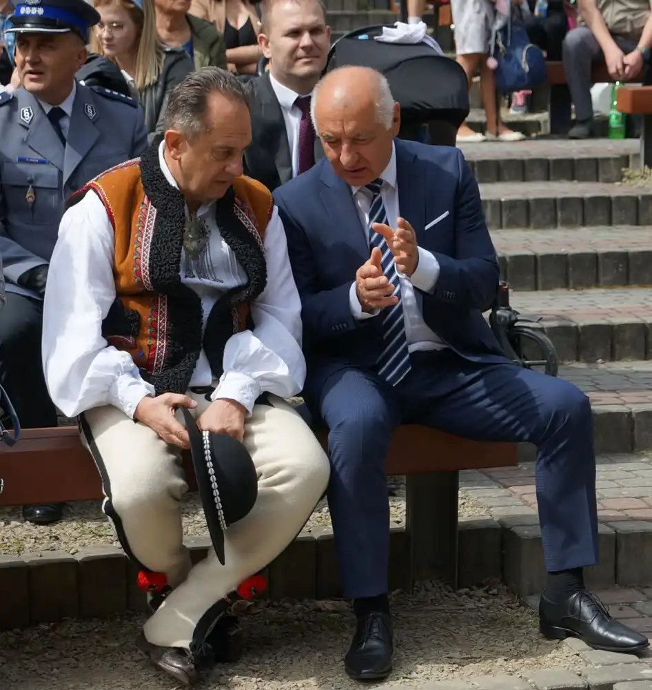 Obchody Święta Kwitnącej Jabłoni w Łącku. W Amfiteatrze na Jeżowej zebrały się tłumy gości