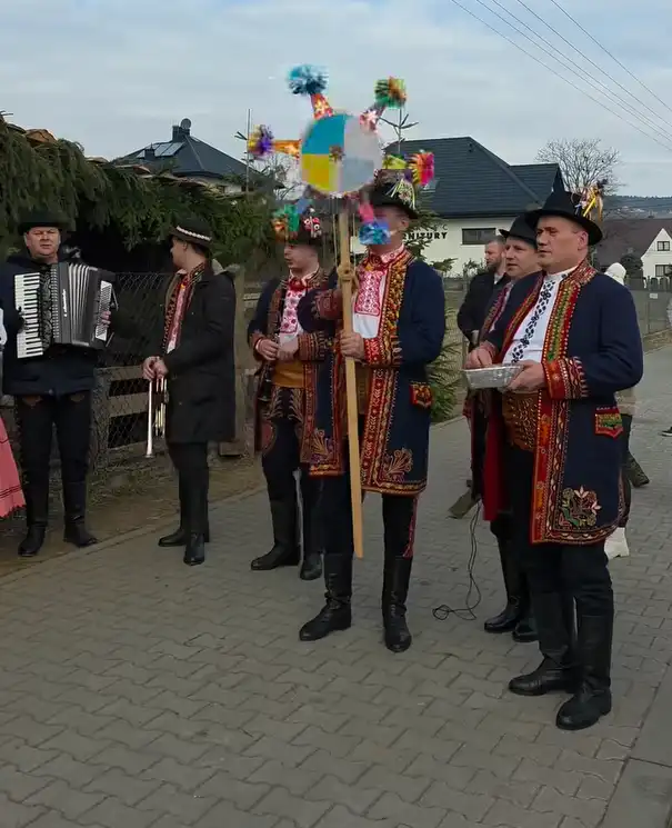 Niskowa kultywuje tradycje przy żywej szopce