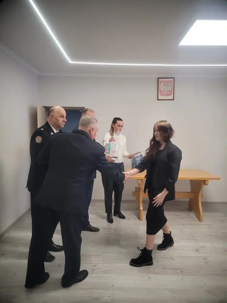 Gminny Ogólnopolski Strażacki Konkurs Plastyczny. Uroczystość wręczenia nagród w Dominikowicach