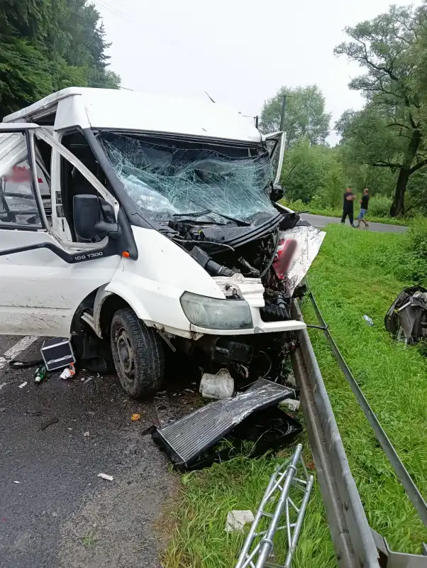Wypadek w Witowicach Górnych. Sześć osób trafiło do szpitala