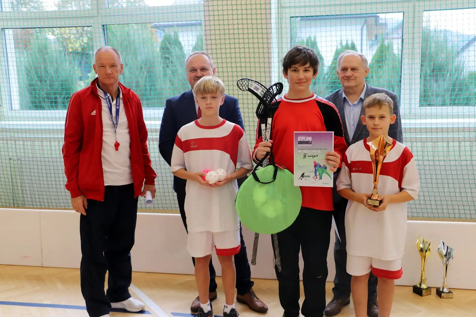 Mistrzostwa Gminy Limanowa w Unihokeju. Triumf uczniów z SP nr 2 w Starej Wsi