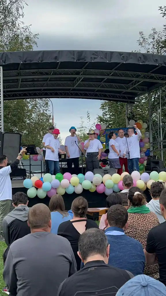 VI Festiwal 'Aktywność i Wiedza'. Integracja i radość osób niepełnosprawnych w Nowym Sączu pod patronatem Prezydenta Miasta