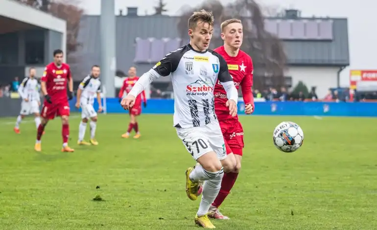 Łukasz Kosakiewicz odchodzi z Sandecji