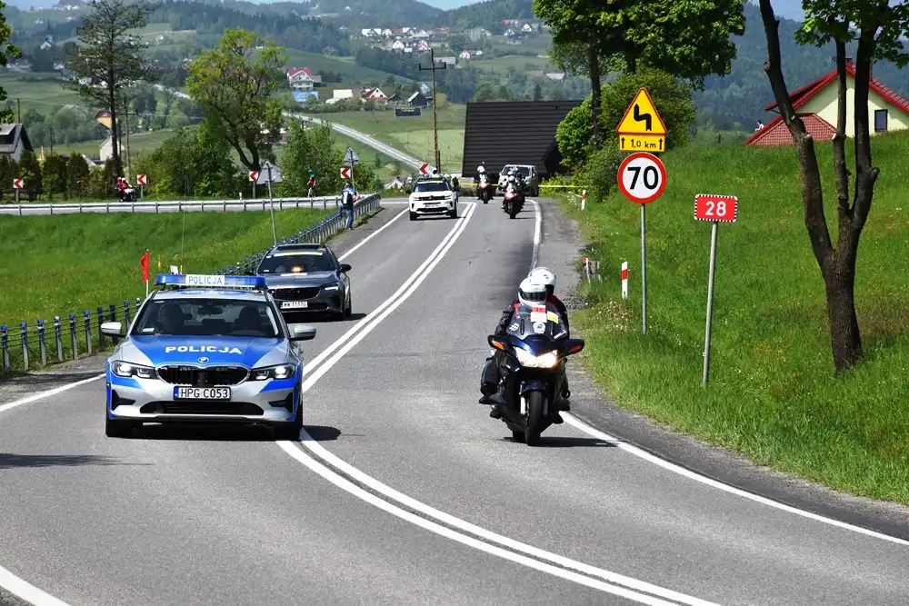 Małopolscy Policjanci zabezpieczali Wyścig Kolarski Juniorów