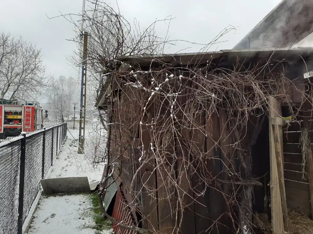 Pożar w Małej Wsi. Paliła się drewniana szopa