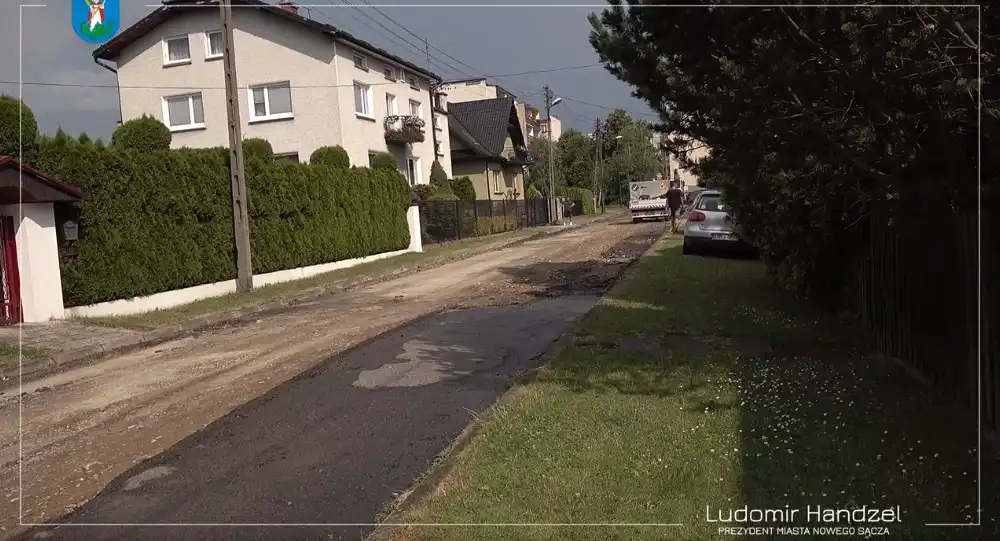 Trwa remont ul. Racławickiej w Nowym Sączu