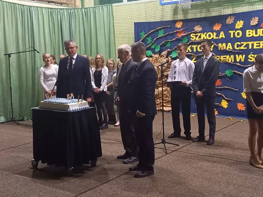 Jubileusz Szkoły Podstawowej im. 1 Pułku Strzelców Podhalańskich Armii Krajowej w Gaboniu