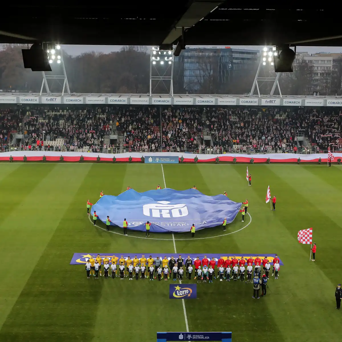 Dziecięca Eskorta z Tęgoborzy na Stadionie Cracovii. Niezapomniana przygoda