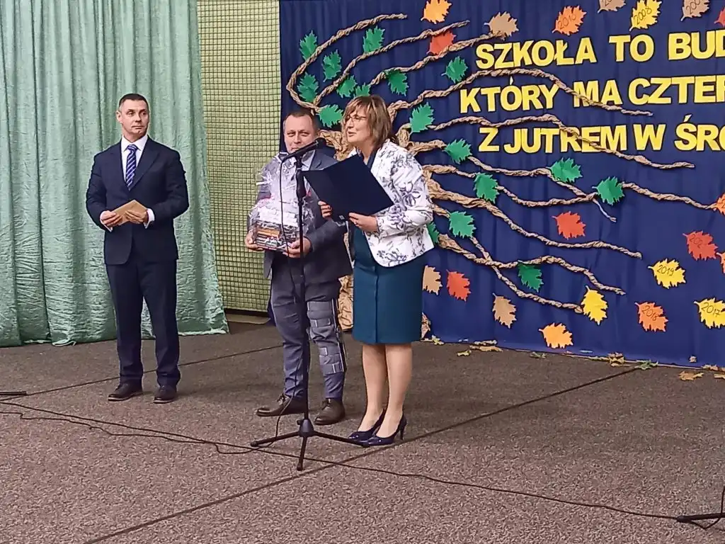 Jubileusz Szkoły Podstawowej im. 1 Pułku Strzelców Podhalańskich Armii Krajowej w Gaboniu