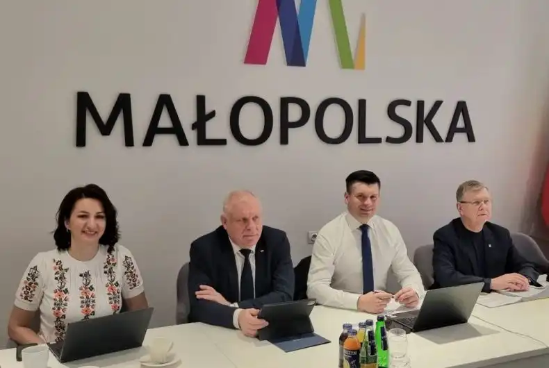 Małopolska modernizuje drogi! Sprawdź, gdzie powstaną nowe inwestycje