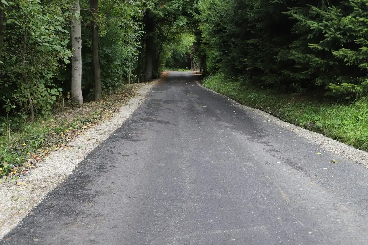 W tych miejscowościach zmodernizowano wewnętrzne drogi gminne