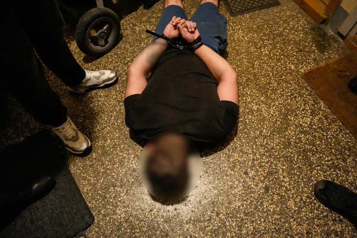 Rozbita narkotykowa siatka w Limanowej. 12 zatrzymanych, setki dowodów