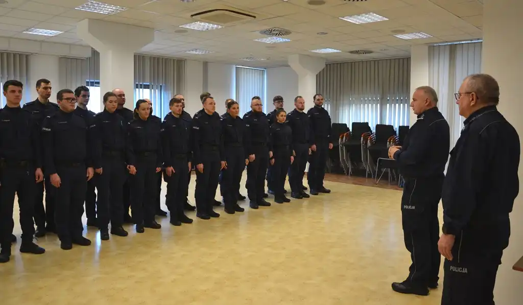 Nowy kurs podoficerski dla policjantów w Nowym Sączu