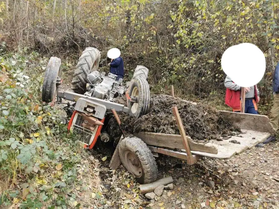 Podobin: traktor przygniótł mężczyznę. Na miejsce wezwano śmigłowiec LPR