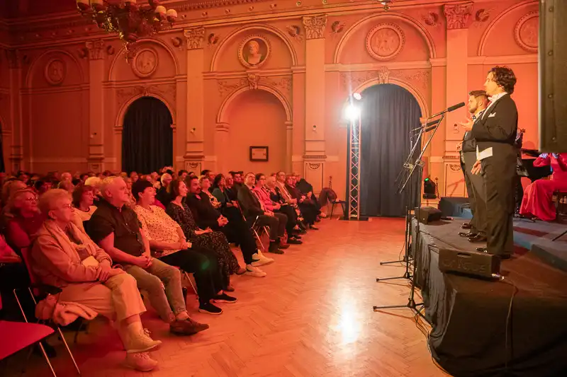 Muzyczna podróż dookoła świata z Krynicką Orkiestrą Zdrojową
