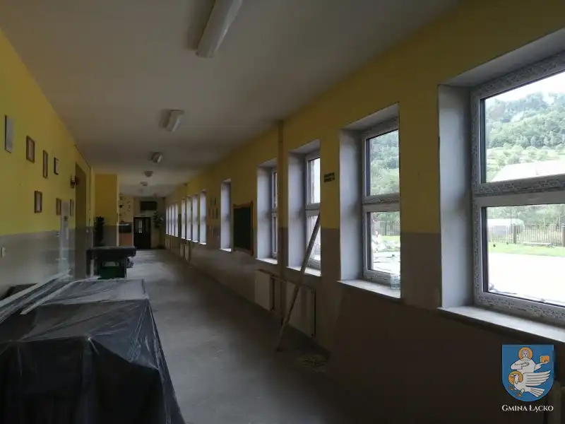 Gmina Łącko: Trwa modernizacja placówek oświatowych