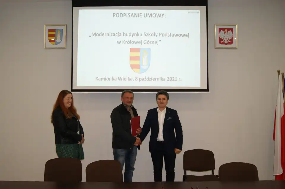 Budynek Szkoły Podstawowej w Królowej Górnej zostanie zmodernizowany