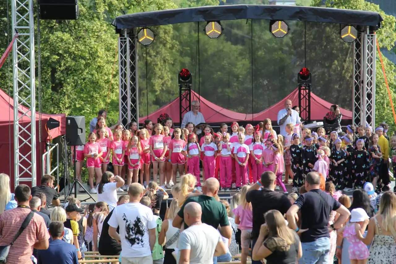 Festiwal muzyki, folkloru i atrakcji. Jarmark Korzeński pełen radości