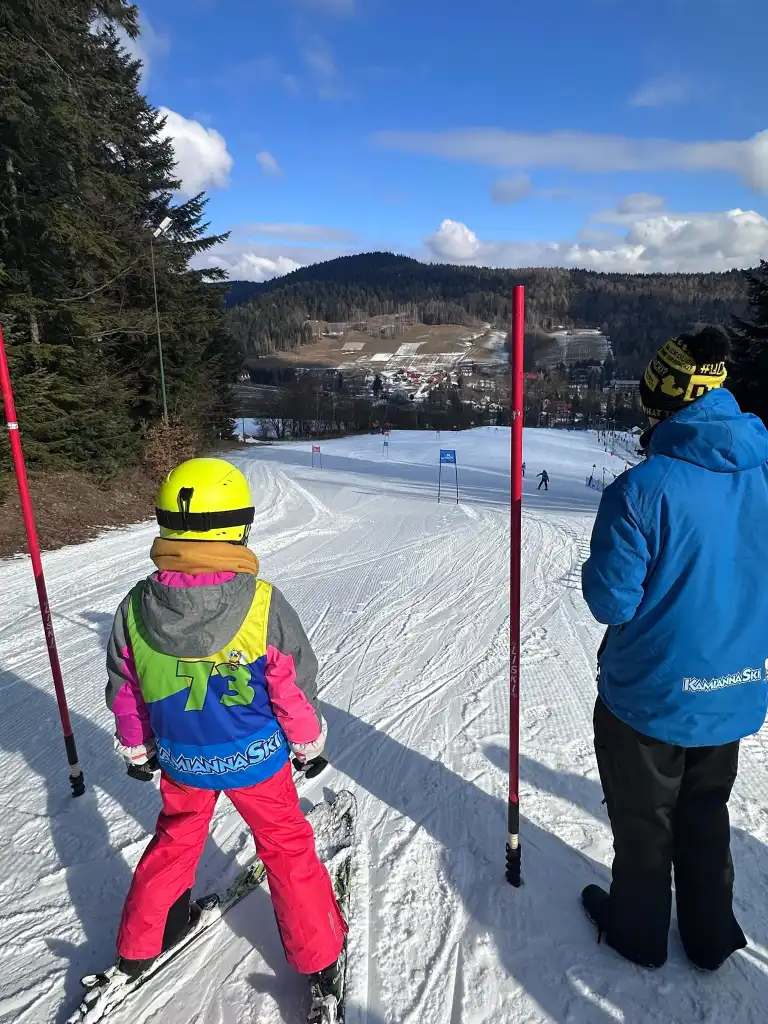 Gminne Zawody Narciarskie o Puchar Wójta Gminy Łabowa. Sportowa pasja na stoku