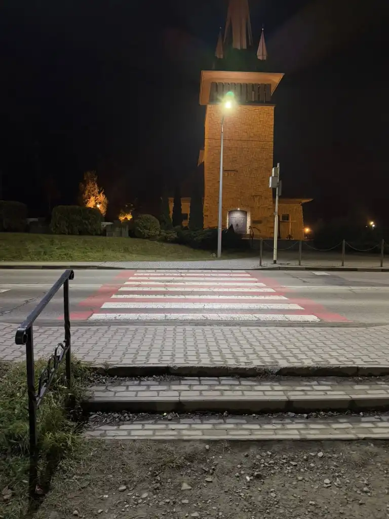 Zawada bez „zebry” przy kościele. Ulica Nawojowska ma być bardziej przejezdna
