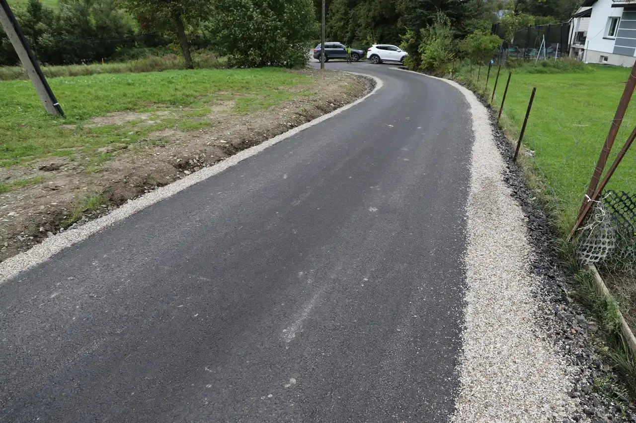 W tych miejscowościach zmodernizowano wewnętrzne drogi gminne