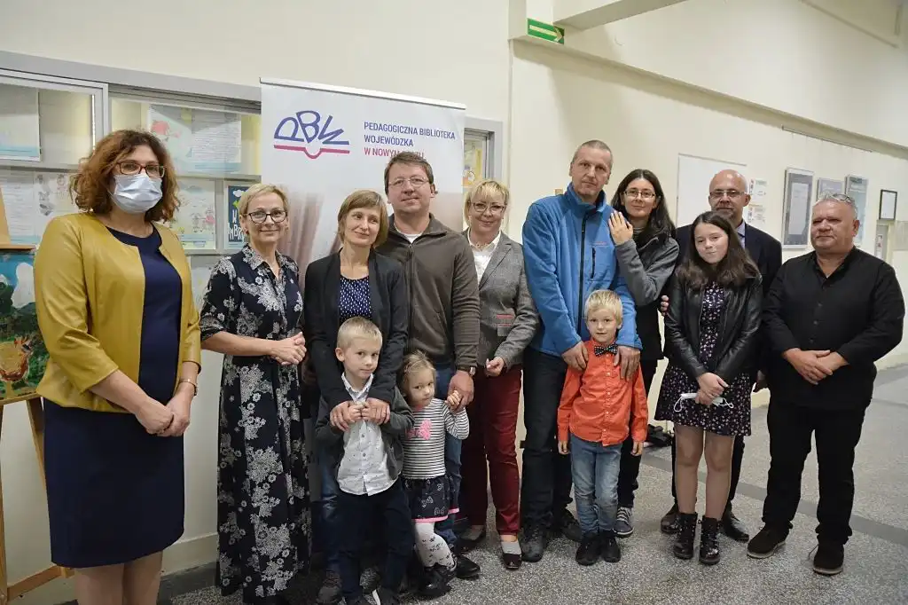 Bajkowa wystawa w Pedagogicznej Bibliotece Wojewódzkiej w Nowym Sączu