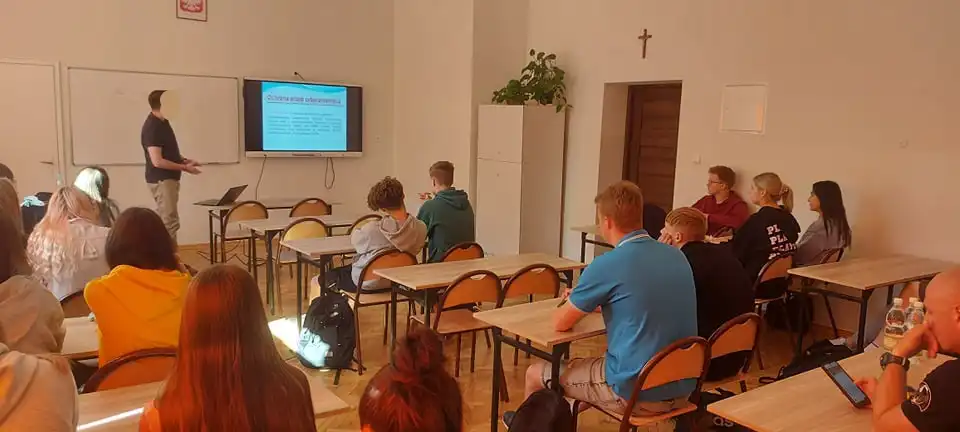 Cyberbezpieczeństwo w szkołach na Sądecczyźnie