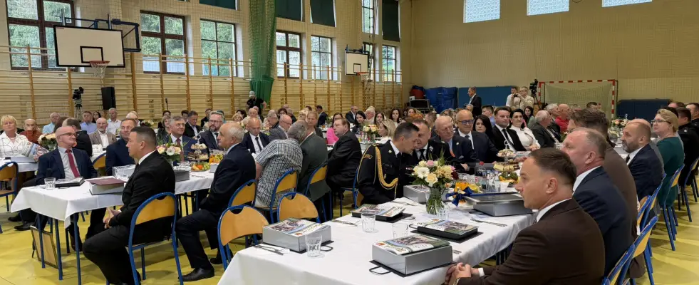 Jubileusz 35-lecia Gminy Ropa. Były podziękowania, wspomnienia i koncerty