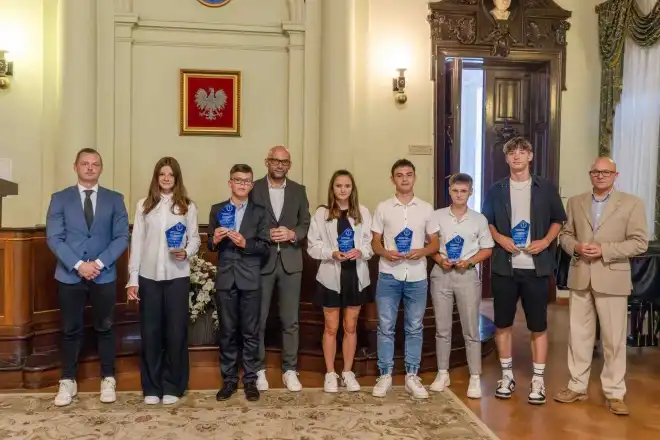 Nowy Sącz: Podsumowanie Szkolnego Sezonu Sportowego 2023/24. Są tytuły i wyróżnienia