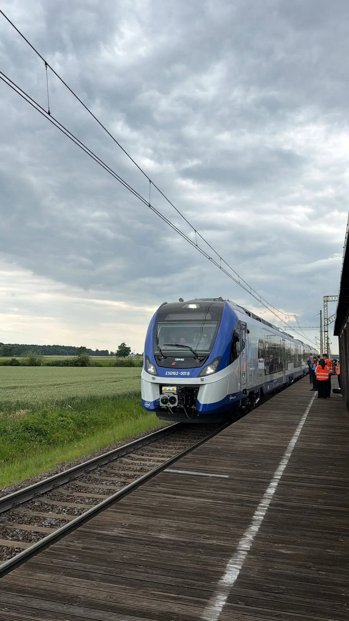 Pierwszy hybrydowy Impuls 3 wyjechał na tory. Trwają testy nowego pociągu dla PKP Intercity