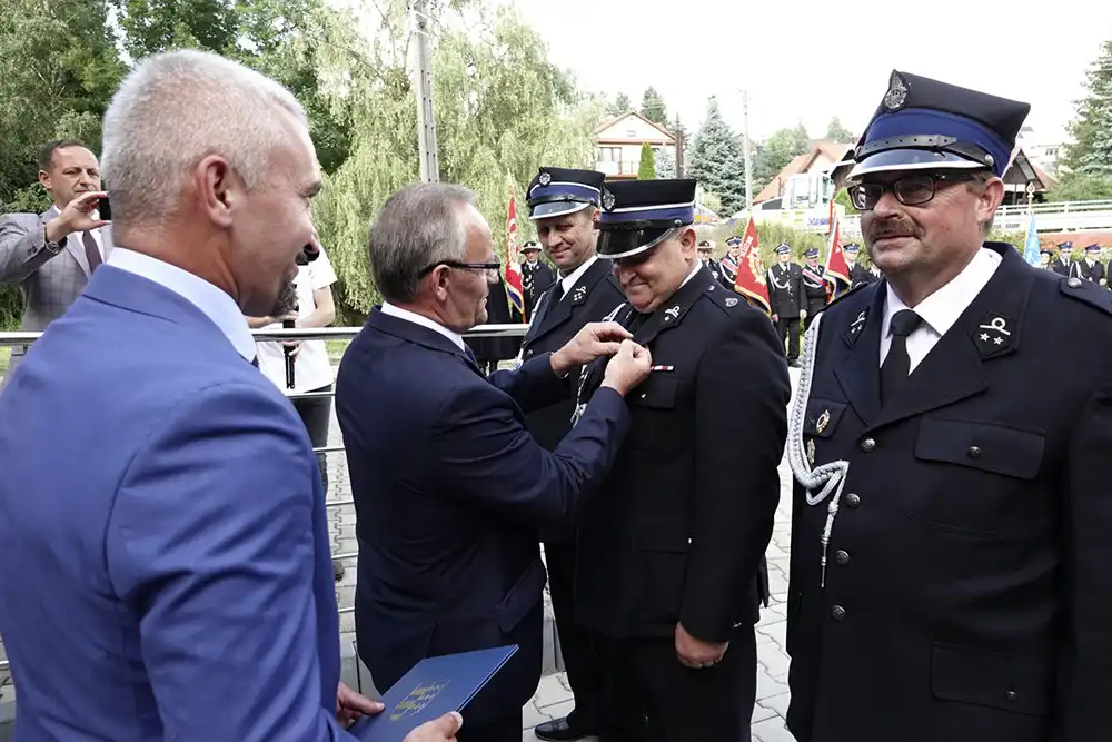 Strażacy z Siołkowej otrzymali nowy wóz bojowy