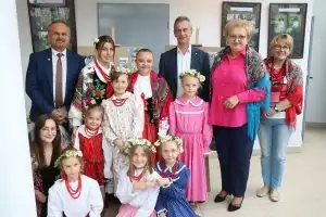 Wędrowali „Śladami Bohaterów” – wernisaż wystawy poprojektowej w PCIT w Limanowej