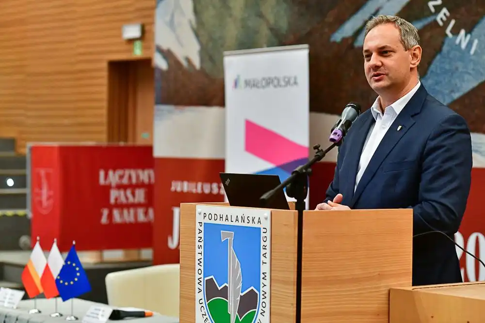 Fundusze Europejskie dla Małopolski. W Nowym Targu i Nowym Sączu odbyły się spotkania konsultacyjne