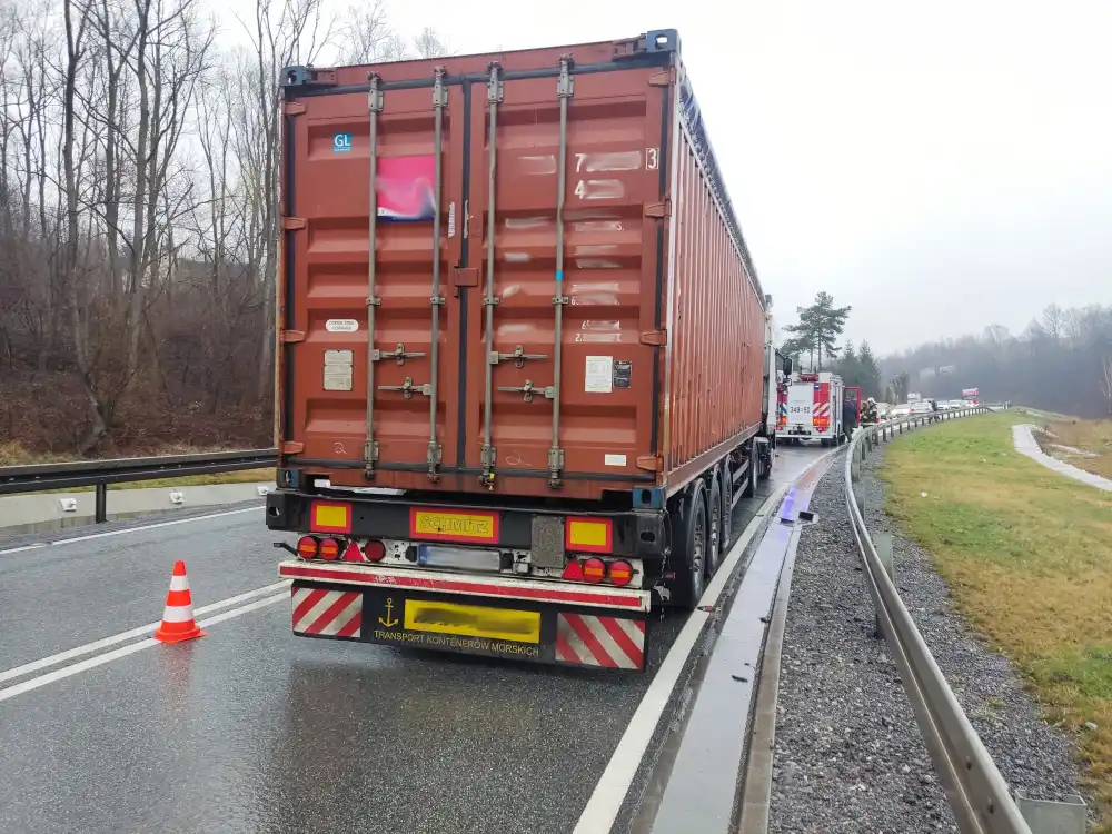 Kolizja na DK75 w Tęgoborzy