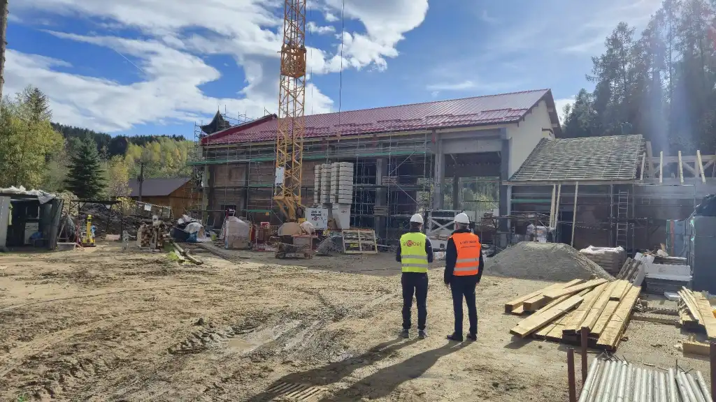 Sportowa inwestycja nabiera tempa w Skrudzinie