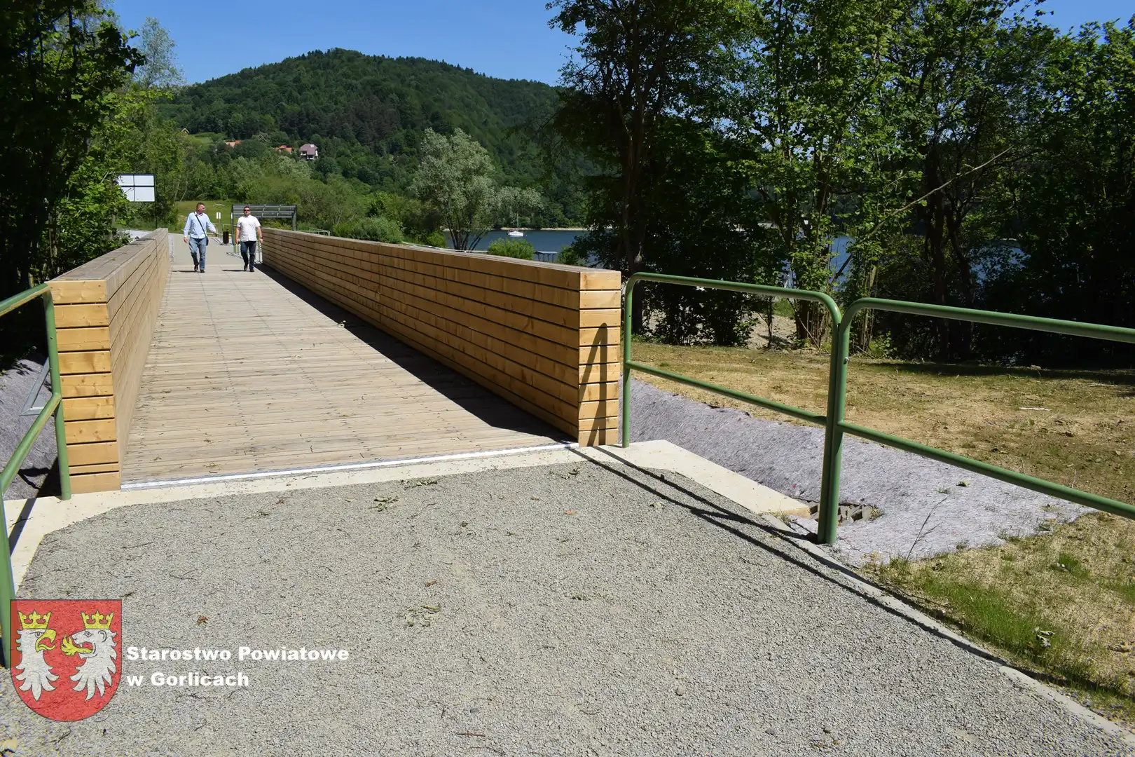 Ścieżki pieszo-rowerowe nad Klimkówką uroczyście otwarte