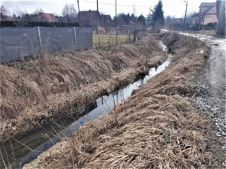 Wody Polskie zrealizują inwestycję na Potoku Dąbrówka. Zmniejszy się ryzyko powodziowe