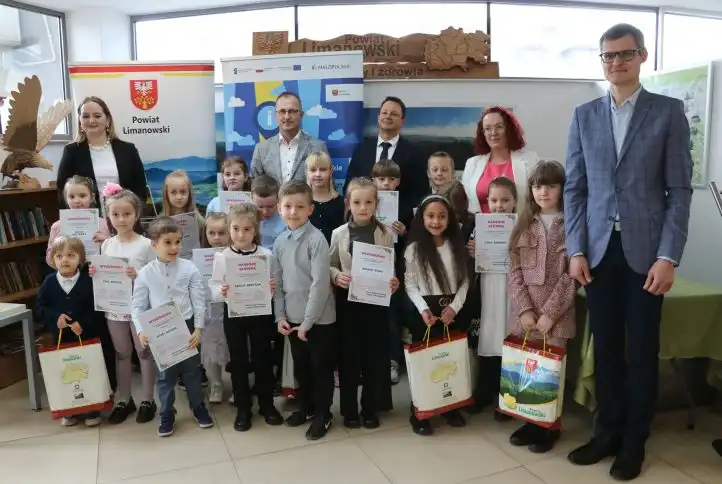 Powiatowy Konkurs „Eko-kartka Wielkanocna”. Połączenie tradycji z ekologiczną kreatywnością