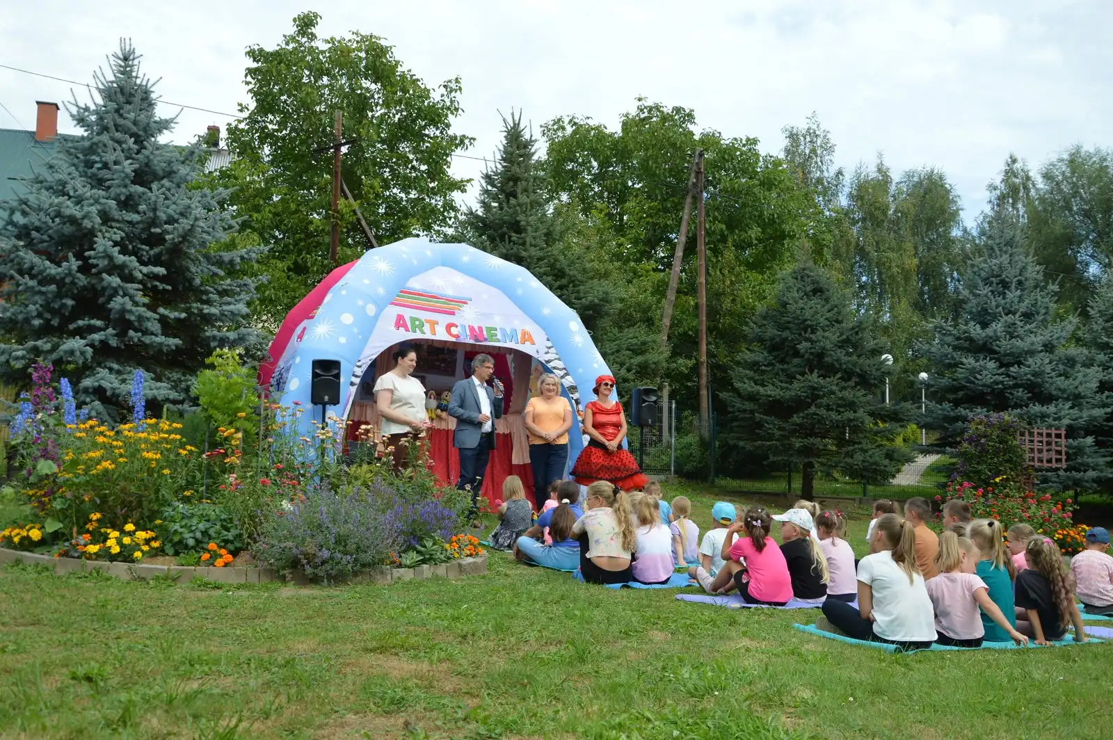 Piknik w Tymbarku zakończył wakacje z uśmiechem