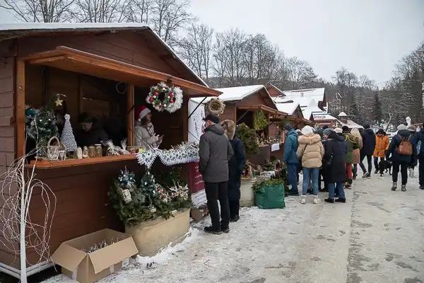 Krynicki Jarmark Bożonarodzeniowy. Smaki, tradycja i radość świąt