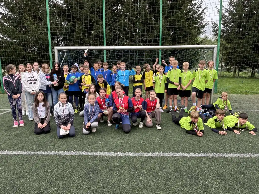 Sportowe emocje w Tymbarku. Gminny Turniej Piłki Nożnej 2025