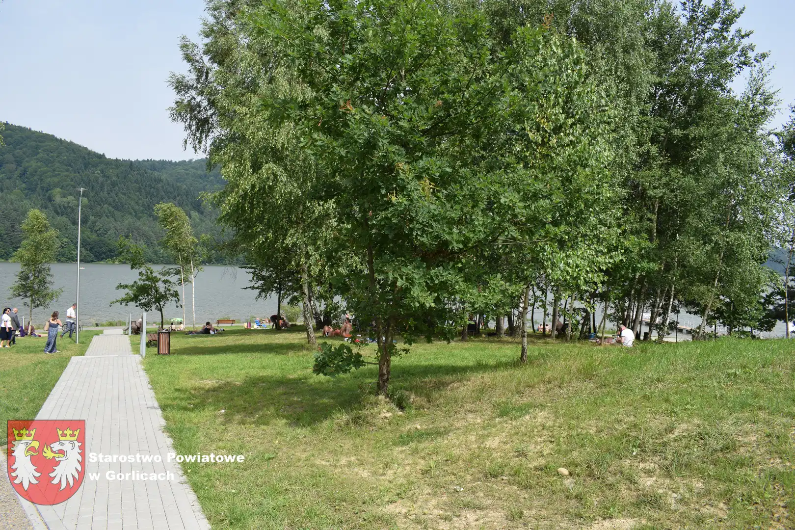 Ścieżki pieszo-rowerowe nad Klimkówką uroczyście otwarte
