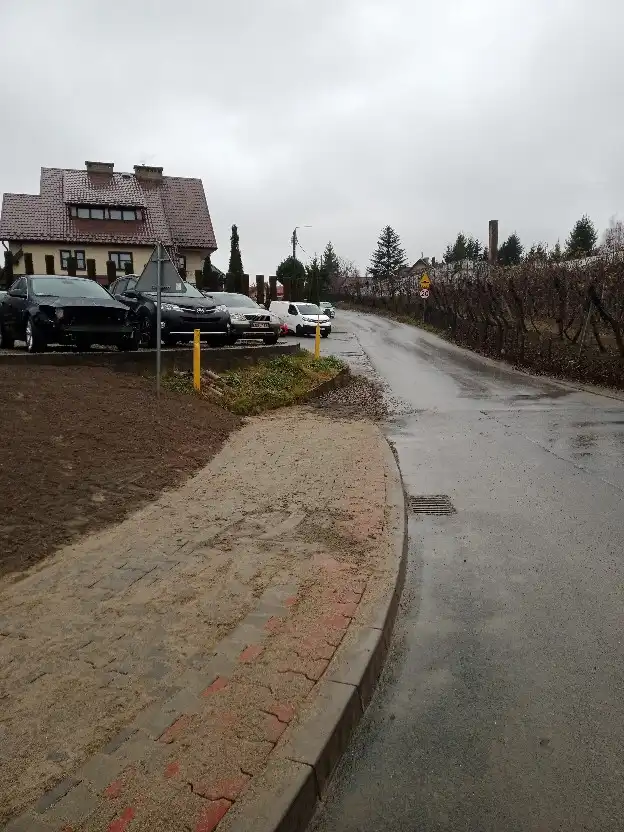 Gmina Podegrodzie inwestuje w infrastrukturę. Nowa droga gotowa do użytku