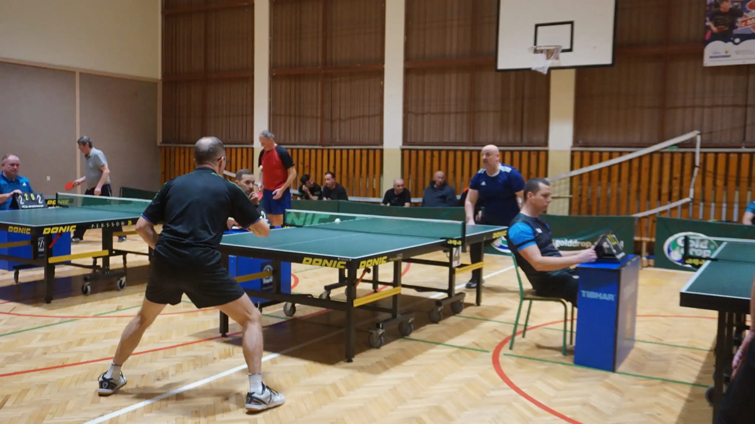 Limanowa 2024. Mistrzowie tenisa stołowego rywalizowali o Puchar Starosty